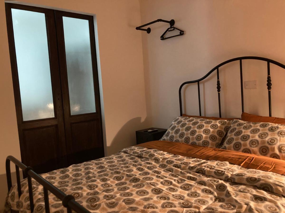 فيلا La Casa Rossa Arcola Con Vista المظهر الخارجي الصورة