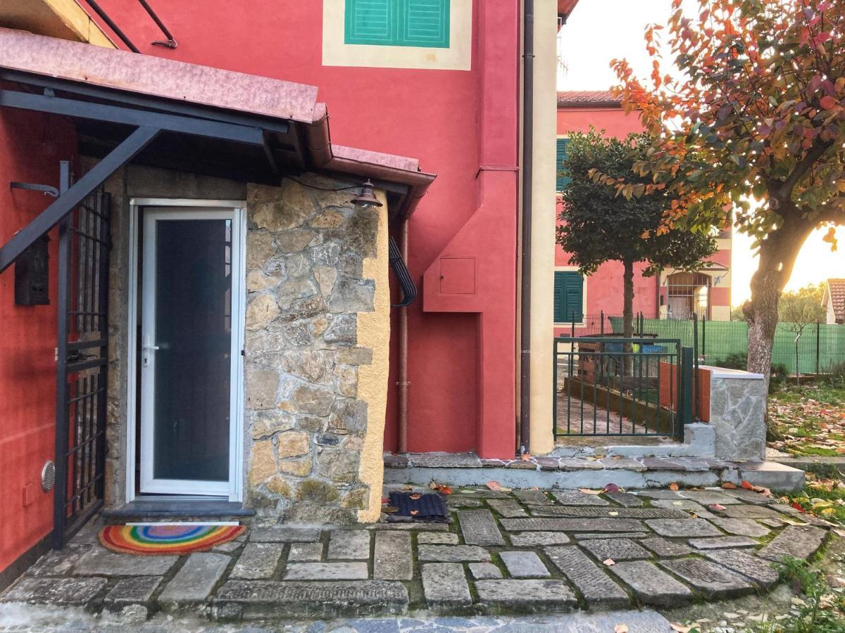 فيلا La Casa Rossa Arcola Con Vista المظهر الخارجي الصورة