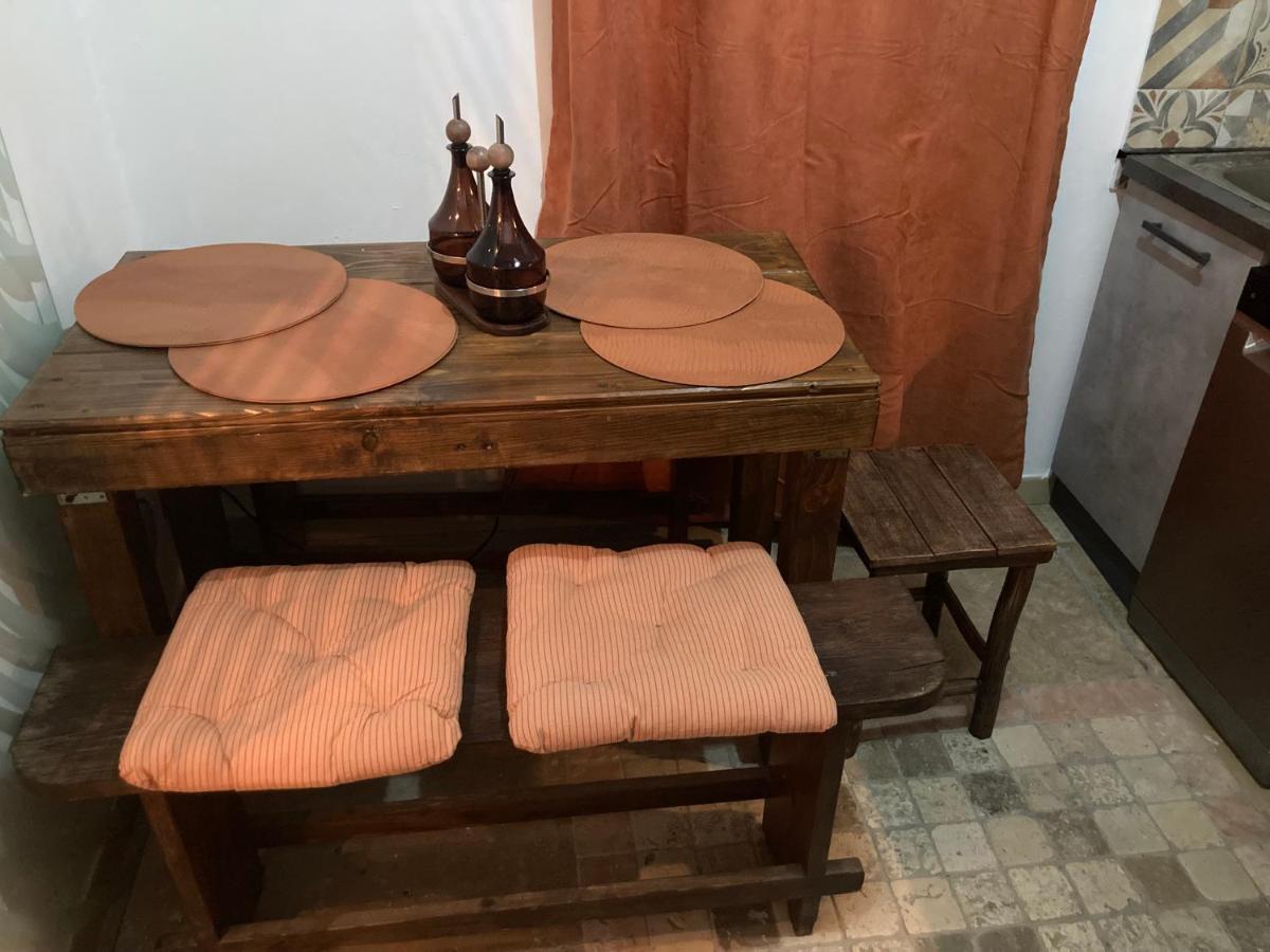 فيلا La Casa Rossa Arcola Con Vista المظهر الخارجي الصورة