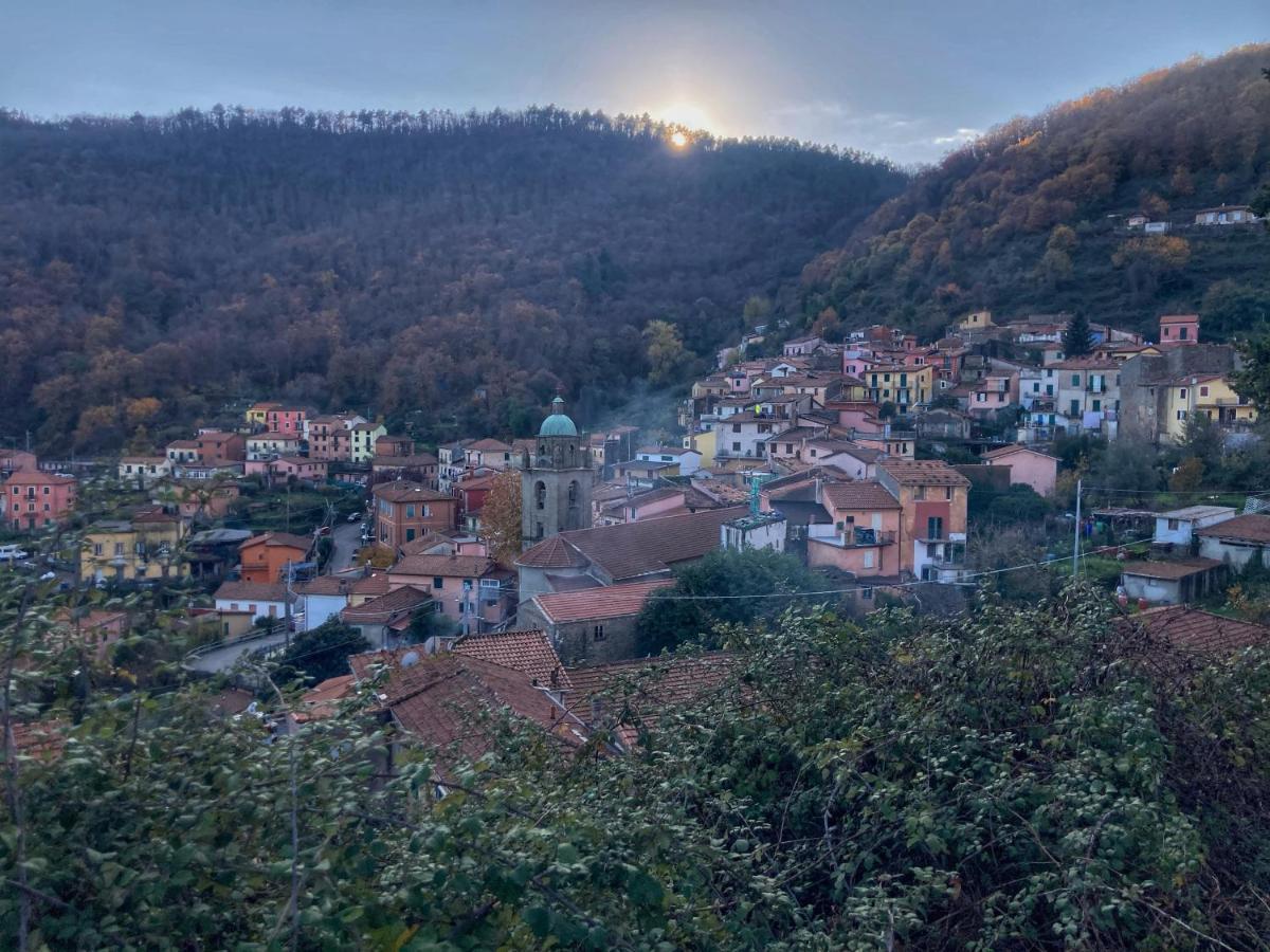 فيلا La Casa Rossa Arcola Con Vista المظهر الخارجي الصورة