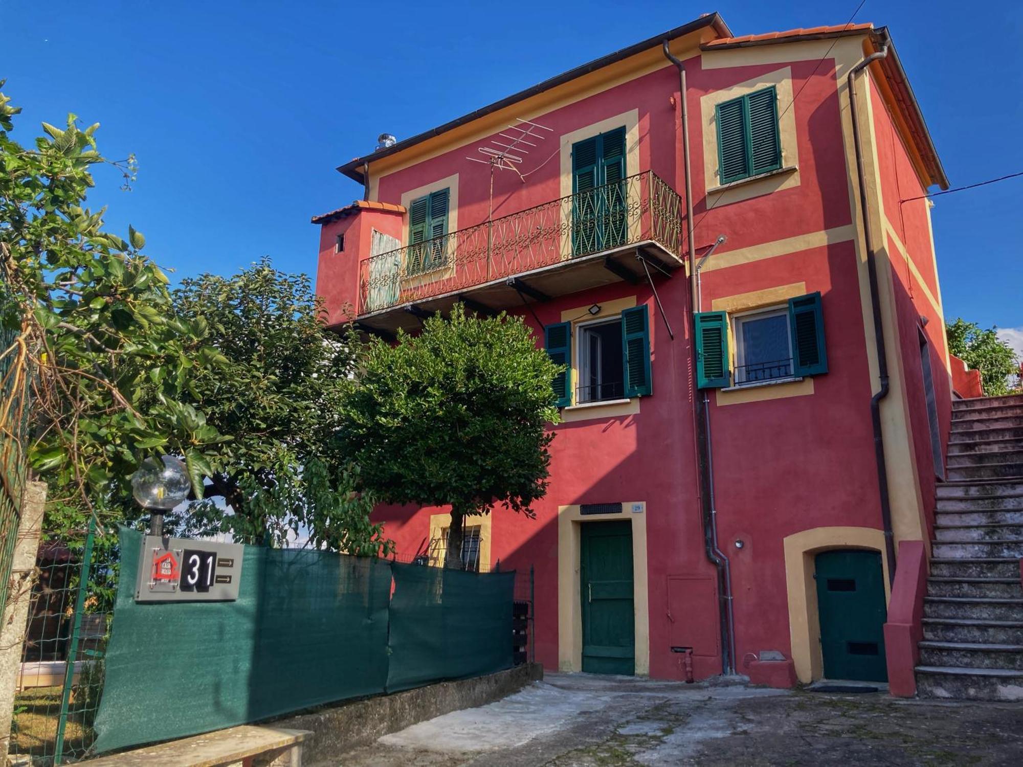 فيلا La Casa Rossa Arcola Con Vista المظهر الخارجي الصورة